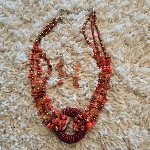 NWOT Red Shell & Bead Necklace + Earrings